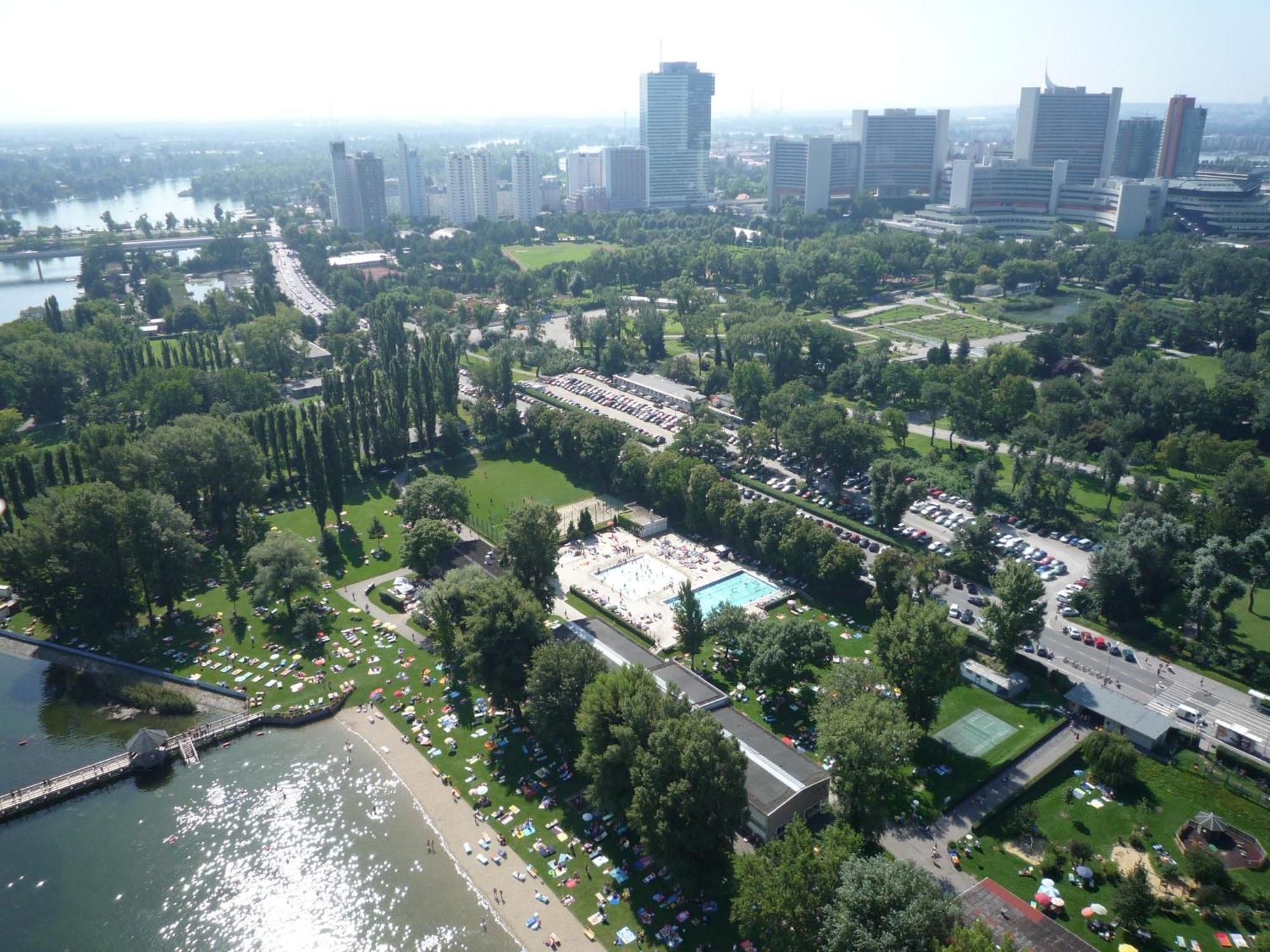 Yuki'S Place - Un-Vic, Danube Beach And Subway Near To Downtown Vienna Apartment Exterior photo